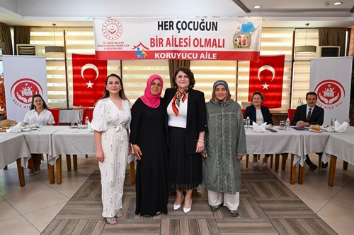 “Gönül Elçileri Koruyucu Aile Farkındalık Toplantısı” Gerçekleştirildi