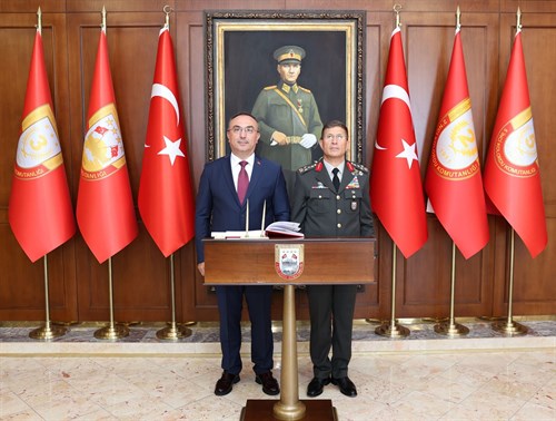 Vali Soytürk 1’inci Ordu Komutanı Ersay’a İade-i Ziyarette Bulundu