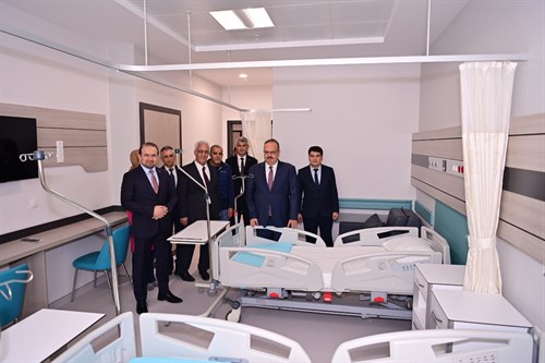 Valimiz Yakup Canbolat, Aydın Şehir Hastanesinde İncelemelerde Bulundu