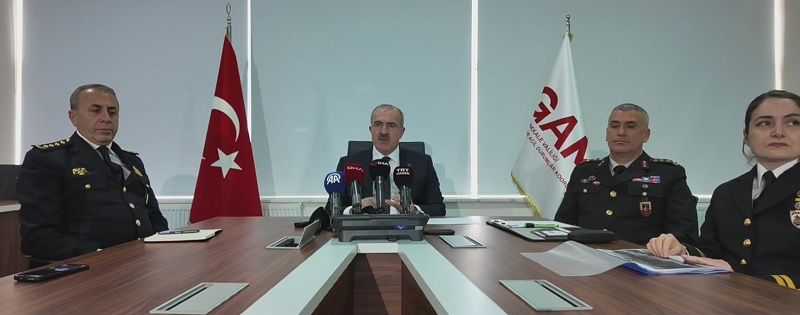 Valimiz Doç. Dr. Ömer TORAMAN Başkanlığında, 2024 yılı “İl Güvenlik ve Asayiş Bilgilendirme Toplantısı” Gerçekleştirildi"