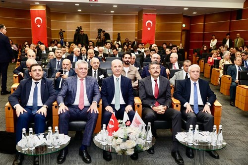 Vali Ali Çelik, İstanbul Sanayi Odası Meclis Toplantısına Katıldı