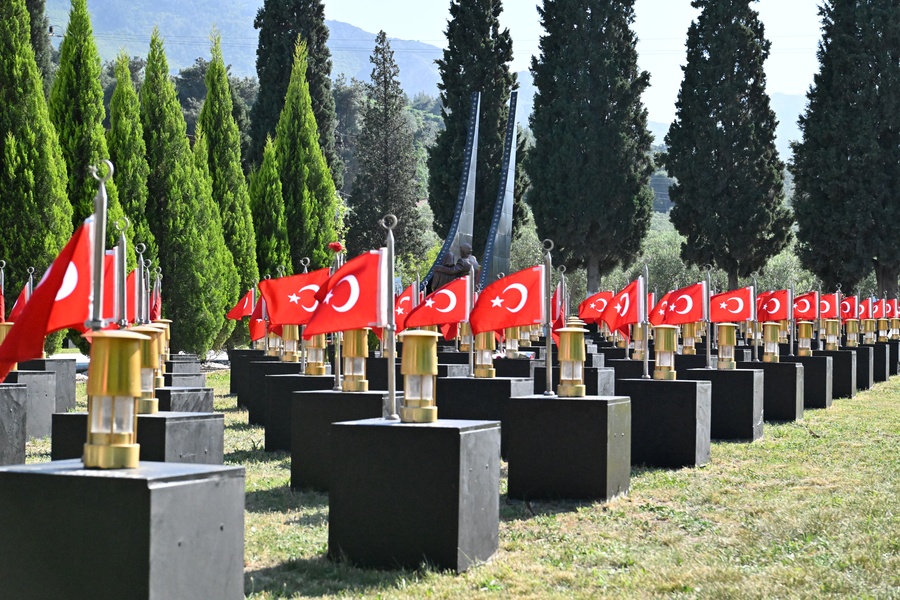 Soma Maden Şehitleri 11. Yılında Törenle Anıldı