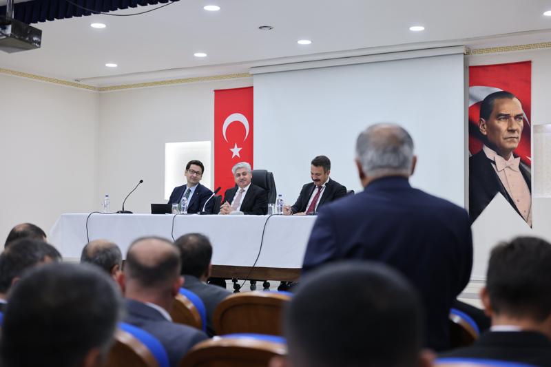 Vali Doğan Taraklı’da Temaslarda Bulundu