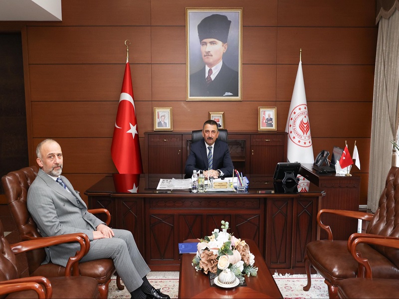 Vali Osman Hacıbektaşoğlu, Zonguldak TSO Yönetim Kurulu Başkanı Metin Demir’i Kabul Etti