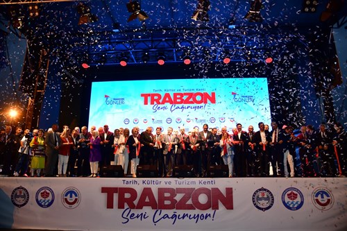 Trabzon Günleri Etkinlikleri Bakan Uraloğlu ve Vali Yıldırım’ın Katılımıyla Başladı