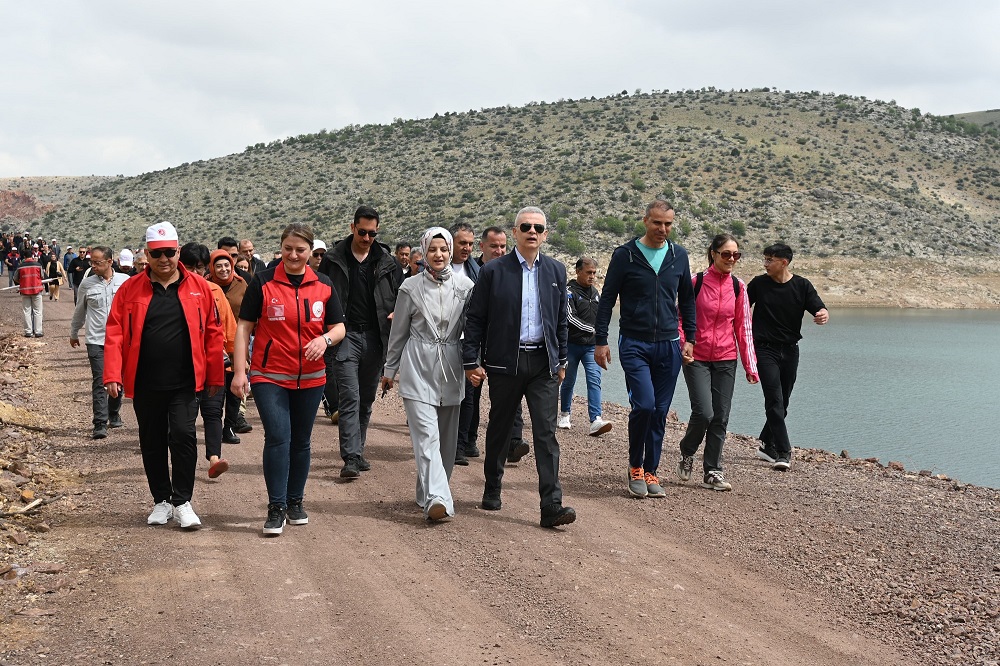 Aile Yılı’nda Anlamlı Yürüyüş: 81 İlde Aynı Anda Tek Yürek!