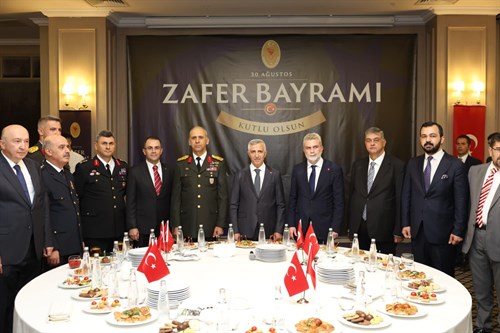 Zafer Bayramının 103. Yıl Dönümü Onuruna Kabul Töreni Düzenlendi