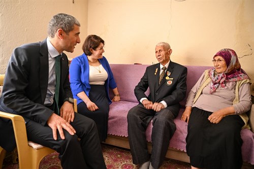 Vali Aktaş, Kurban Bayramı Münasebetiyle Şehit ve Gazi Ailelerine ziyarette bulundu