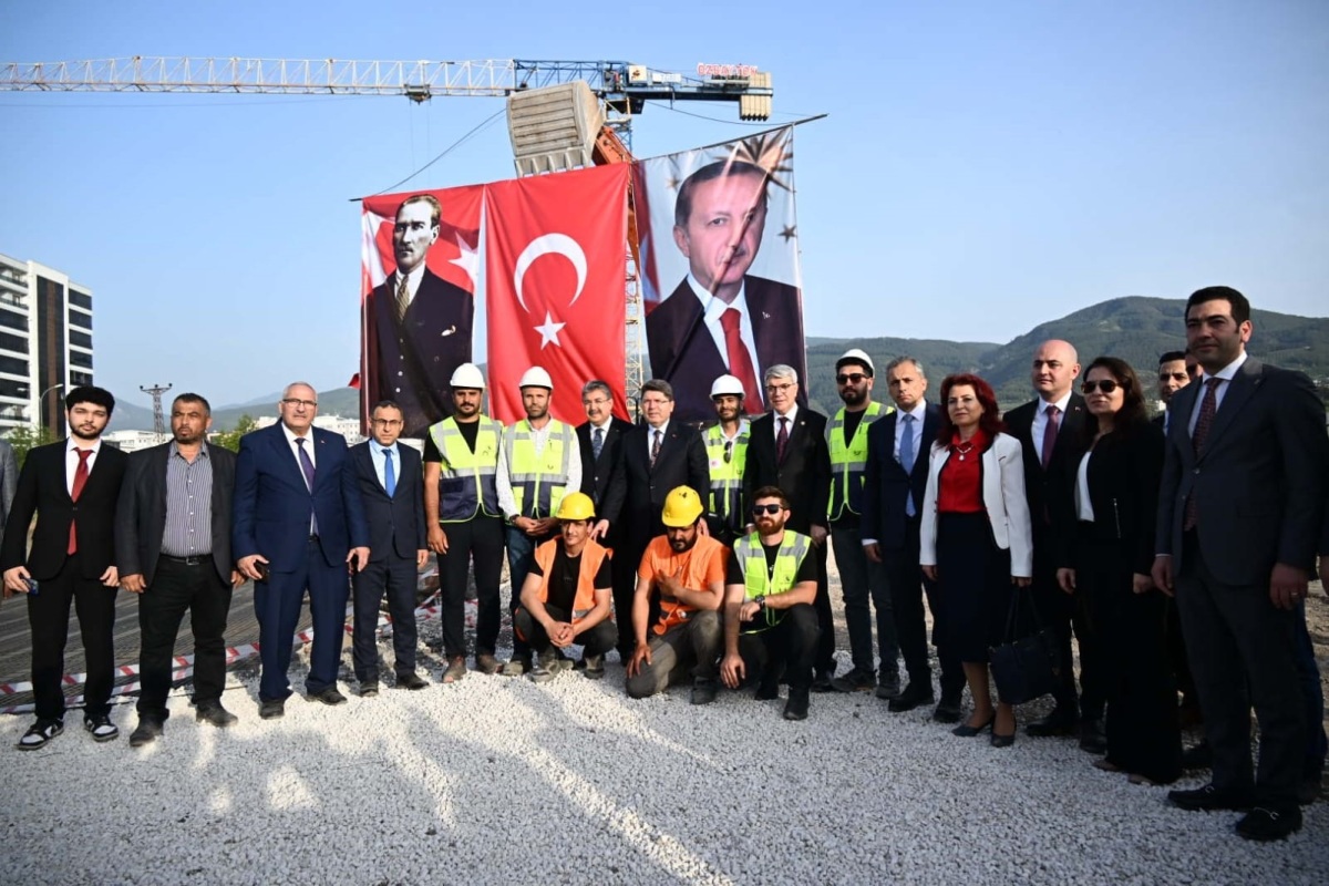 Osmaniye Adalet Bakanlığı Konutları Temel Atma Töreni Adalet Bakanımız Sayın Yılmaz Tunç’un Katılımıyla Gerçekleştirildi