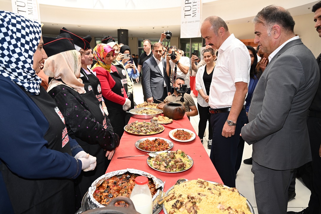 Türk Mutfağı Haftası Renkli Etkinliklerle Kutlandı