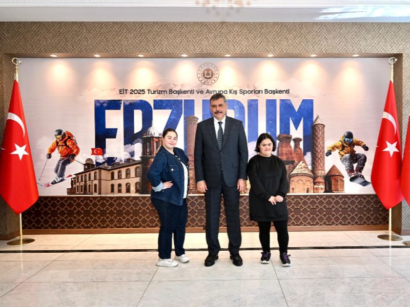 Vali Çiftçi: Onların Enerjisi Bizlere Umut Oluyor