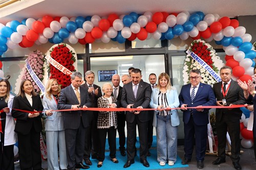 Vali Osman Hacıbektaşoğlu, Bülent Ecevit Üniversitesi Eğitim Aile Sağlığı Merkezi Açılışına Katıldı