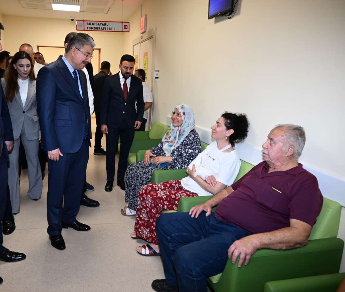 Vali Yılmaz, Yapımı Tamamlanarak Hizmete Giren Düziçi Devlet Hastanesinde İncelemelerde Bulundu