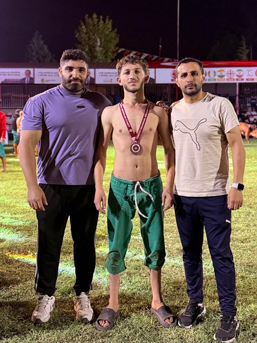 Hakkârili Sporcu Bedirhan Durğun’dan Türkiye Üçüncülüğü