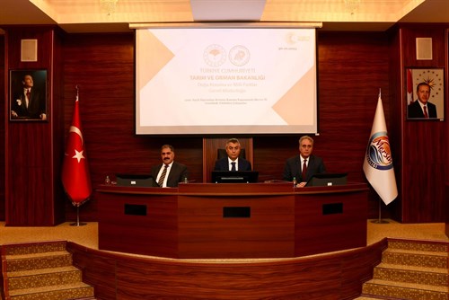 VALİMİZ SAYIN ATİLLA TOROS BAŞKANLIĞINDA, 5199 SAYILI HAYVANLARI KORUMA KANUNU KAPSAMINDA İL HAYVANLARI KORUMA KURULU TOPLANTISI GERÇEKLEŞTİRİLDİ