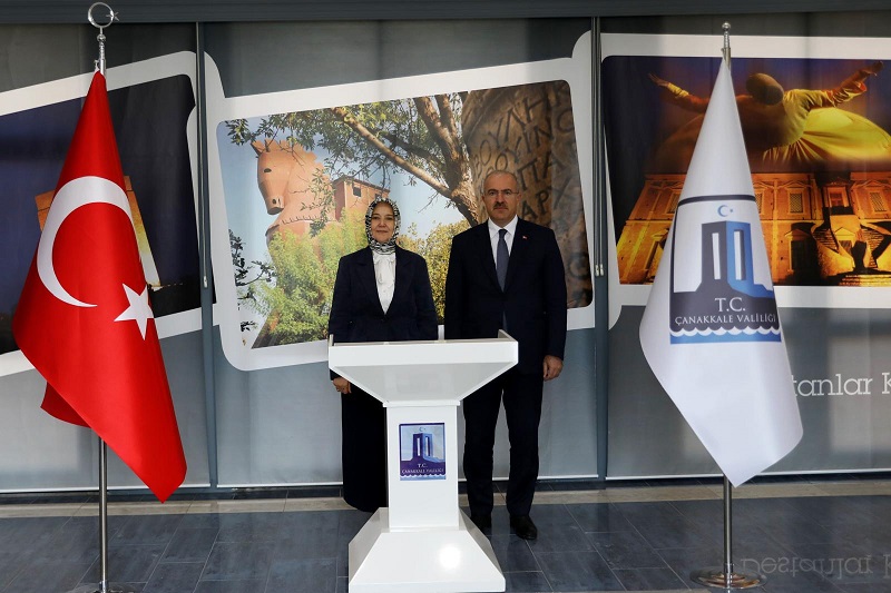 Aile ve Sosyal Hizmetler Bakan Yardımcımız Sayın Leman YENİGÜN, Valimiz Doç. Dr. Ömer TORAMAN’ı Ziyaret Etti