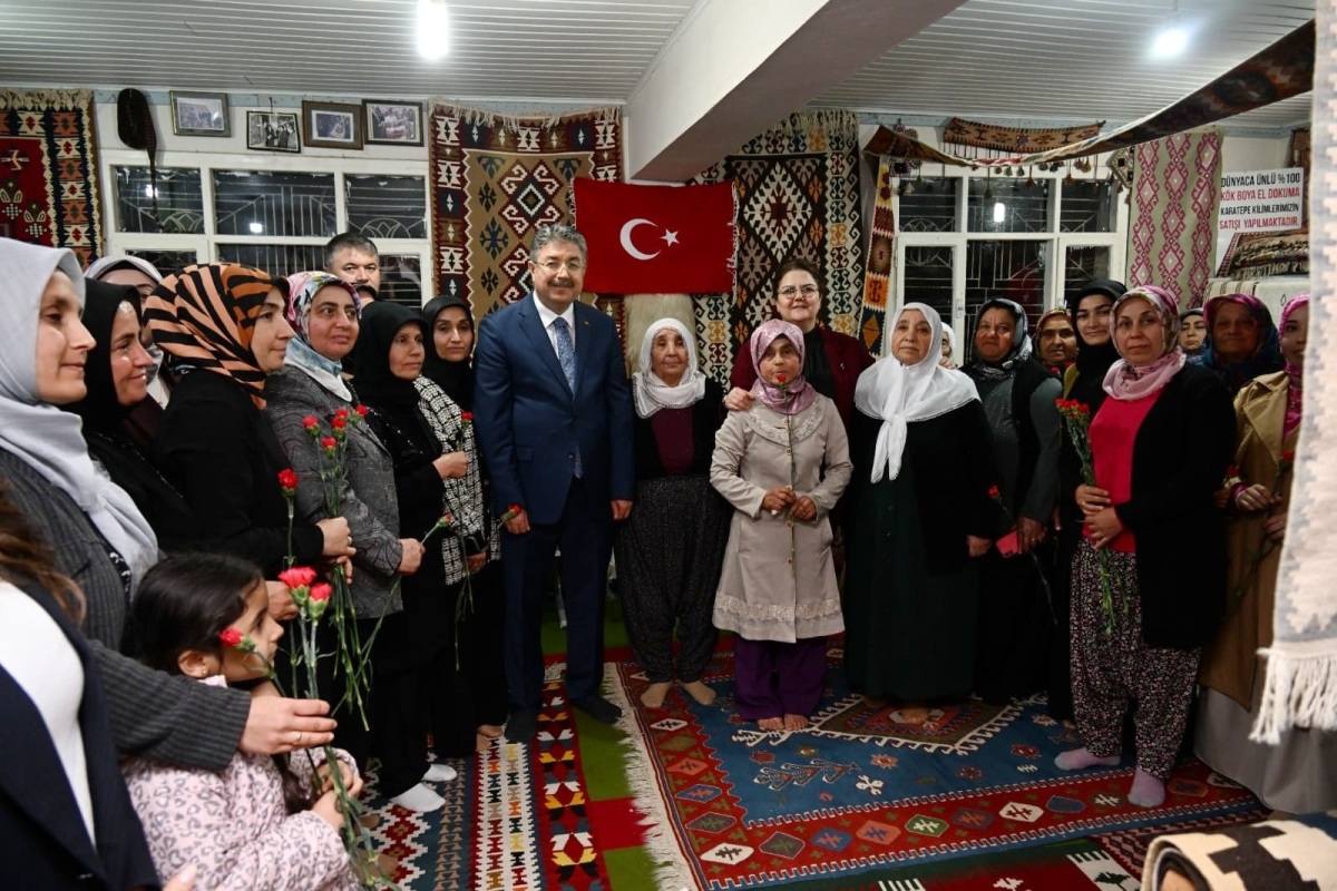 8 Mart Kadınlar Günü Dolayısıyla Kilim Kooperatifinde İftar Programı Düzenlendi