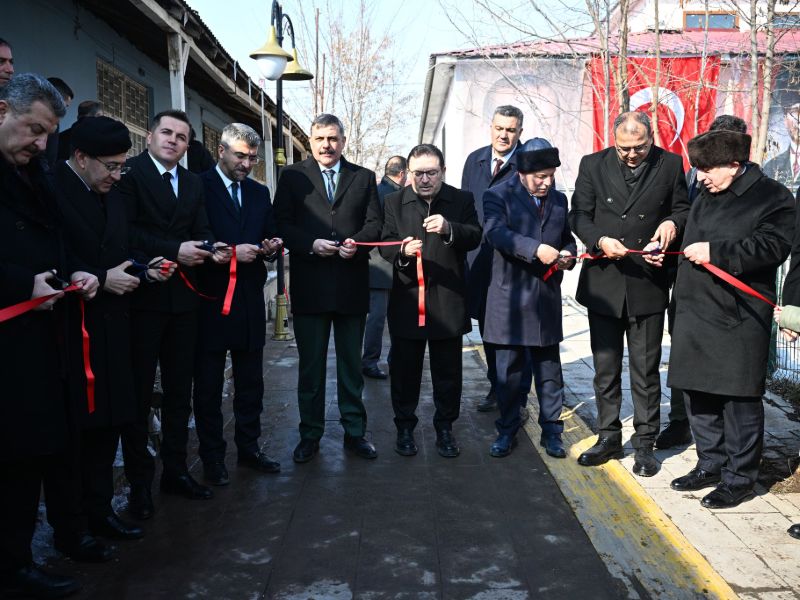 Karaçoban’a Yeni Spor Salonu Hizmete Girdi