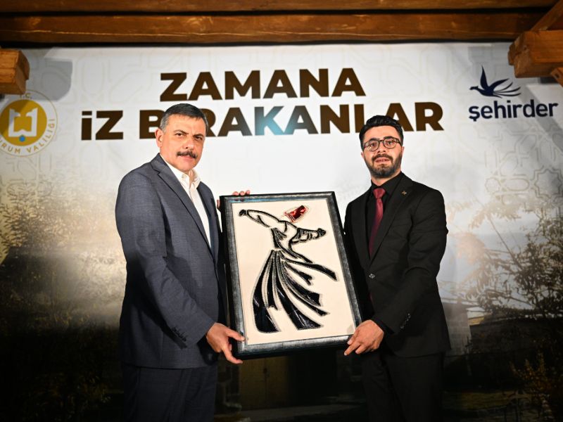 "Zamana İz Bırakanlar" Programı Gümrük Hanı’nda Gerçekleştirildi
