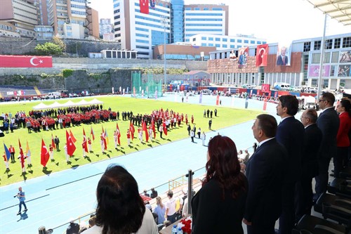19 Mayıs Atatürk’ü Anma, Gençlik ve Spor Bayramı Zonguldak’ta Coşkuyla Kutlandı