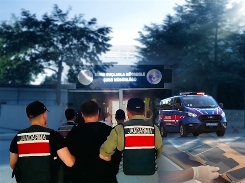 Bakanımız Sn. Ali Yerlikaya: Siber Suçlarla Mücadele Kapsamında Son 1 Haftada Hesaplarında 1 Milyar TL’lik İşlem Hacmi Bulunan 66 Şüpheliyi Yakaladık