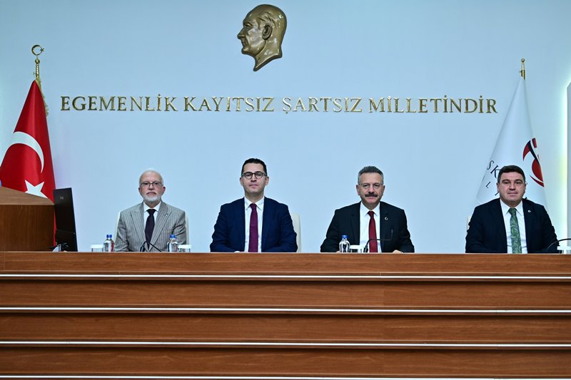 Valimiz Sayın Hüseyin Aksoy Başkanlığında Bağımlılıkla Mücadele Toplantısı Gerçekleştirildi.
