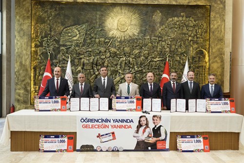 Valilikten Öğrenci Kırtasiye Kart Projesi