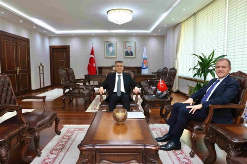 VALİMİZ SAYIN ATİLLA TOROS, MERSİN BÜYÜKŞEHİR BELEDİYE BAŞKANI VAHAP SEÇER İLE GÖRÜŞTÜ