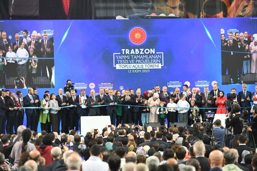 Cumhurbaşkanı Erdoğan’dan Trabzon’a Hızlı Tren Müjdesi
