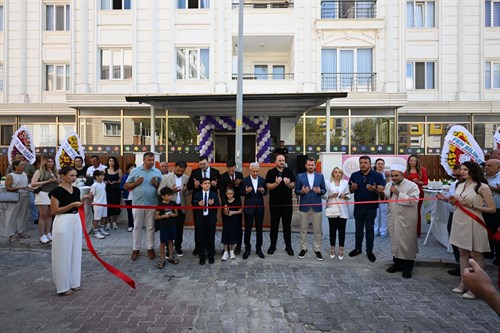 Vali Turan, Özel Kırklareli İlk Adım Anaokulu Açılış Programına katıldı.