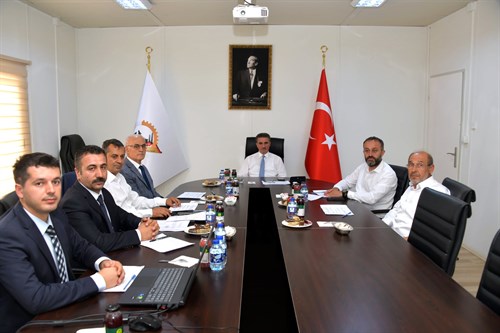 Gümüşhane OSB Yönetim Kurulu Toplantısı Valimiz Aydın Baruş Başkanlığında Gerçekleştirildi