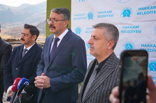 Vali Çelik, Şehir Merkezinin İçme Suyu İhtiyacına Yönelik Yürütülen Çalışmalarla İlgili Basın Mensuplarına Değerlendirmelerde Bulundu