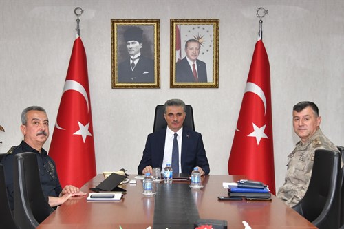 Valimiz İçişleri Bakanımızın Video Konferans Yöntemiyle Gerçekleştirdiği Toplantıya Katıldı