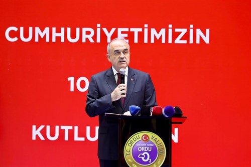 Cumhuriyet Bayramı Törenlerle Kutlandı