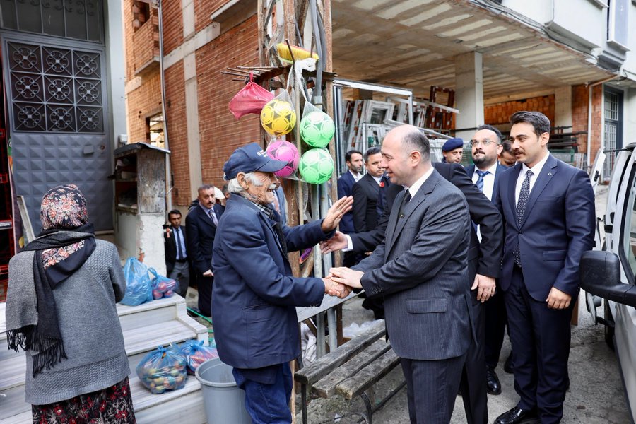 Vali Serdengeçti, Yağlıdere ve Alucra’da Ziyaret ve İncelemelerde Bulundu 