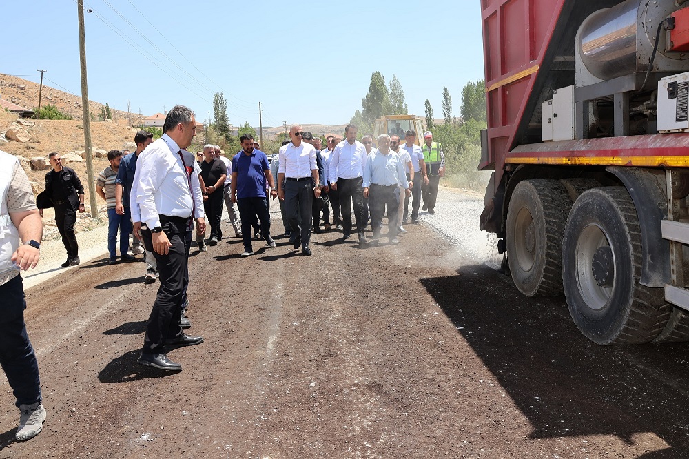 Vali ÇİÇEKLİ Ayrancı İlçesini Ziyaret Etti