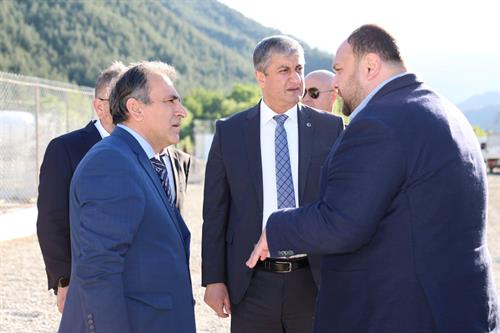 Valimiz Sayın Mustafa Yavuz, Karabük ve Safranbolu Sahipsiz Hayvanlar Bakım ve Rehabilitasyon Merkezlerinde İncelemelerde Bulundu.