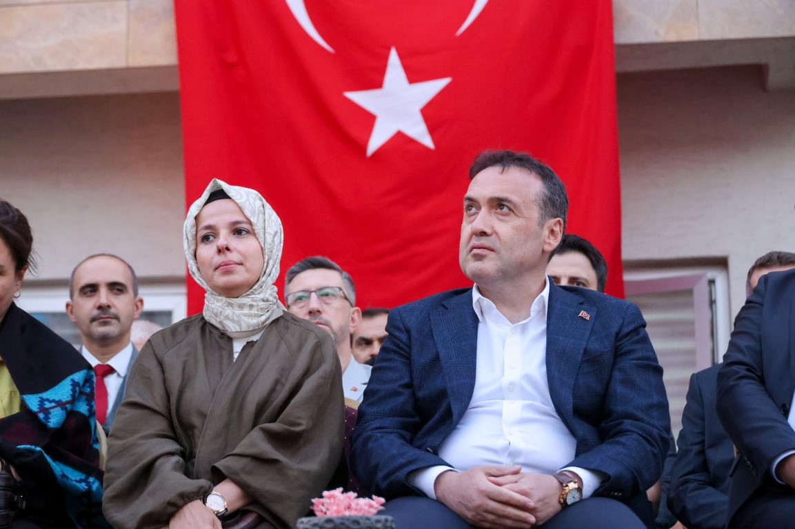 Bozüyük’te Çocuk Evleri Sitesi’nde Sünnet Düğünü