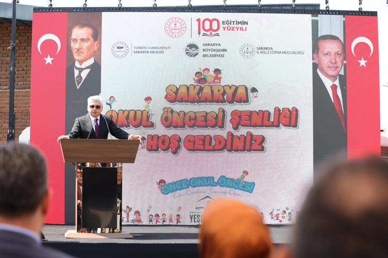 Vali Doğan "Okul Öncesi Şenliği"ne Katıldı