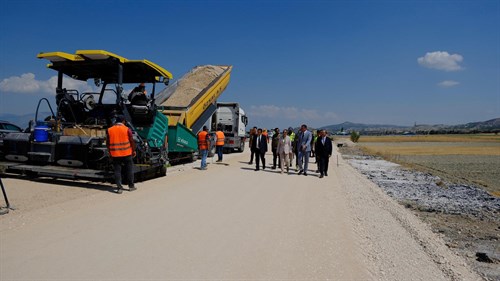 VALİ TÜLAY BAYDAR BİLGİHAN ULAŞIM ÇALIŞMALARINI YERİNDE İNCELEDİ