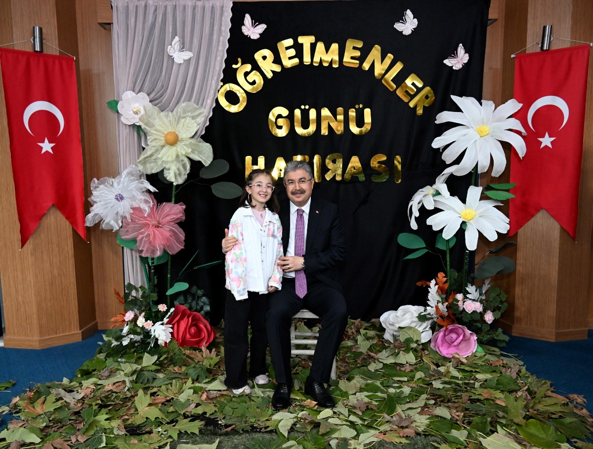 24 Kasım Öğretmenler Günü Dolayısıyla Maarif Koro ve Orkestrası’ndan Muhteşem Türk Halk Müziği Konseri