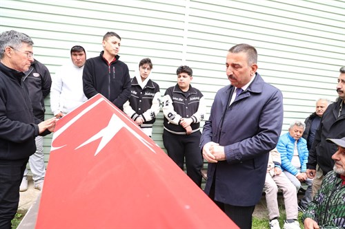 Vali Osman Hacıbektaşoğlu, Merhum Polis Memuru Ertunç Gül’ün Cenaze Merasimine Katıldı