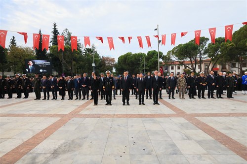 Büyük Önder Gazi Mustafa Kemal Atatürk Ebediyete İrtihalinin 87. Yıl Dönümünde Saygı ile Anıldı
