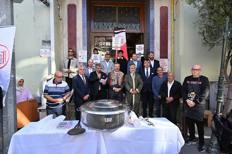 Ahilik Haftası münasebetiyle Valimiz Sayın Hüseyin Aksoy, Çarşı Camiinde düzenlenen Bereket Duası etkinliğine katıldı.