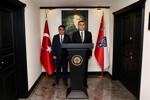 VALİMİZ SAYIN ATİLLA TOROS, İL EMNİYET MÜDÜRÜ İDRİS YILMAZ'A İADEİZİYARETTE BULUNDU