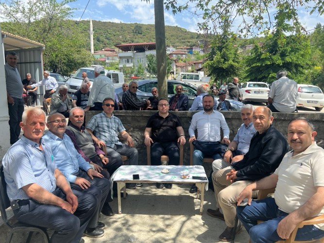 Kaymakamımız Dr. İsmail Altan DEMİRAYAK İlçemiz Yoldere Köyünde geleneksel olarak düzenlenen Mevlit programına katıldı.