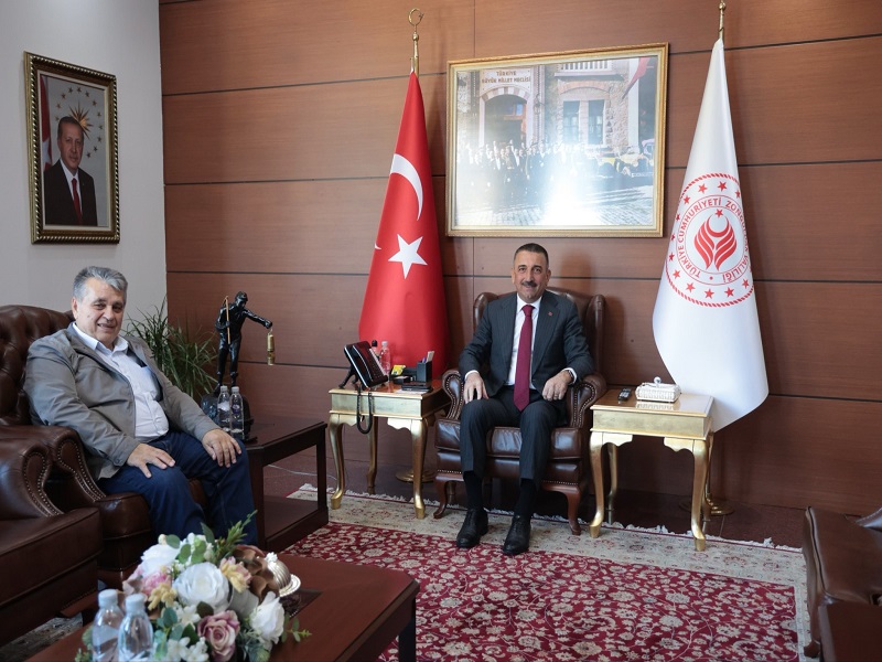 İş İnsanı Sezai Çanakçı Vali Osman Hacıbektaşoğlu’nu Ziyaret Etti