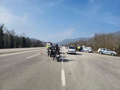 Güvenli Trafik İçin Motosiklet Denetimleri Sürüyor