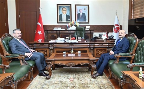 Mülkiye Başmüfettişi İbrahim Sevimli Valimiz Sayın Hüseyin Aksoy’u ziyaret etti.