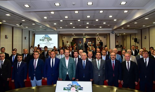 İl Koordinasyon Kurulu 2025 Yılı 3. Dönem Toplantısı Vali Aziz Yıldırım Başkanlığında Gerçekleştirildi